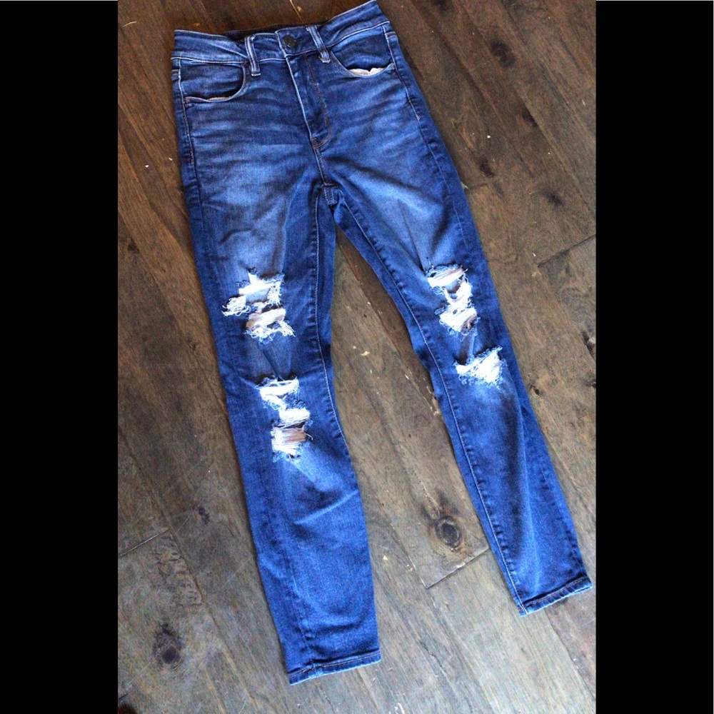 Women’s American Eagle Jeans